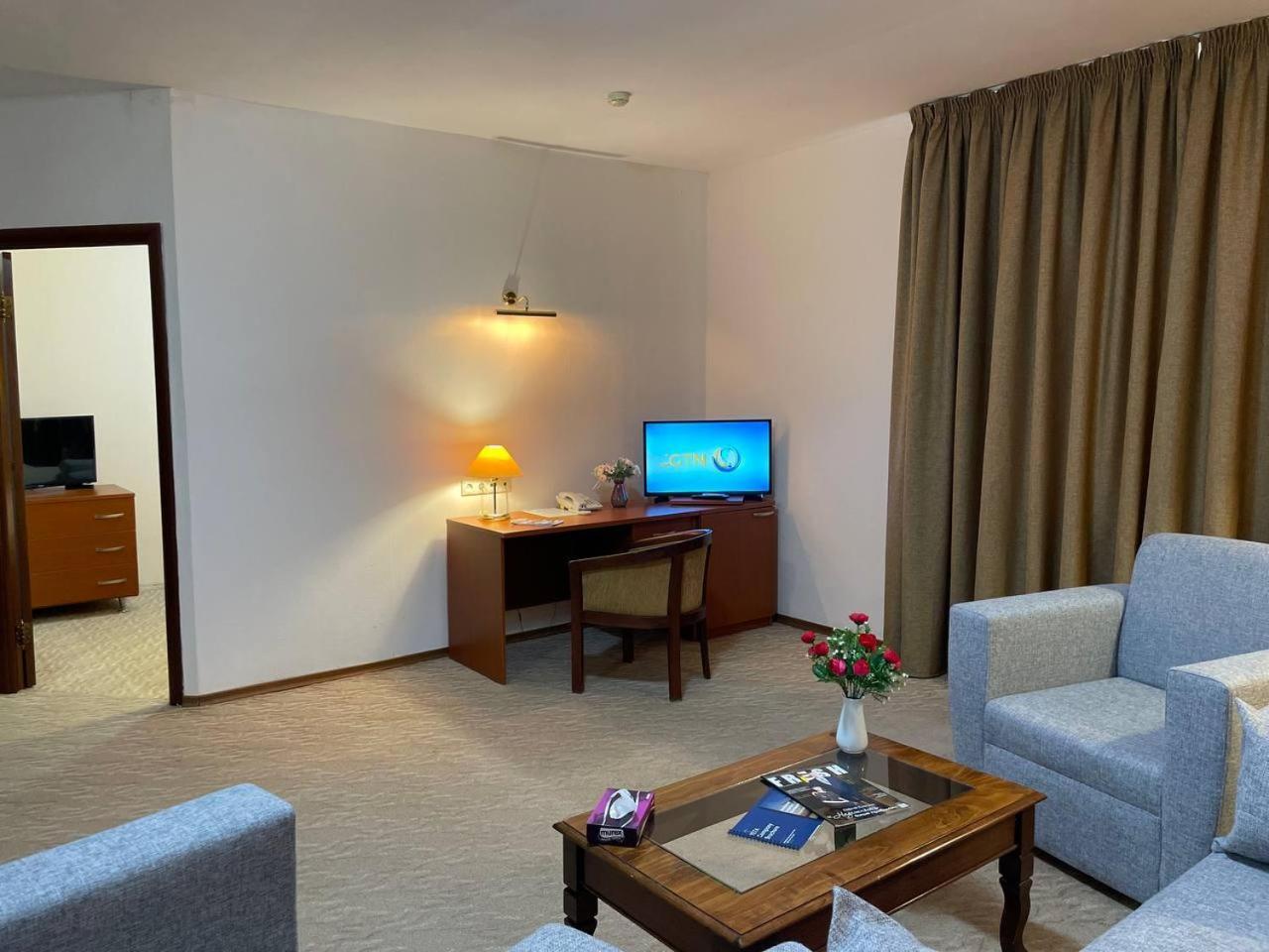 Tengri Hotel Atiraw Buitenkant foto